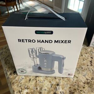 Servappétit Gray Retro Hand Mixer